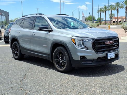 Used 2024 GMC Terrain AT4 AWD/4WD image 1
