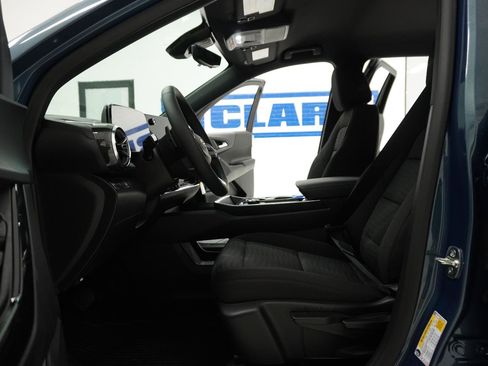 New 2026 Chevrolet Equinox LT w/ Safety and Technology Package image 15