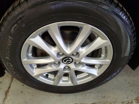 Used 2014 MAZDA MAZDA3 i Touring image 28