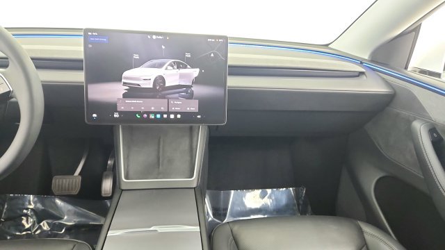 Used 2026 Tesla Model Y 2WD image 49