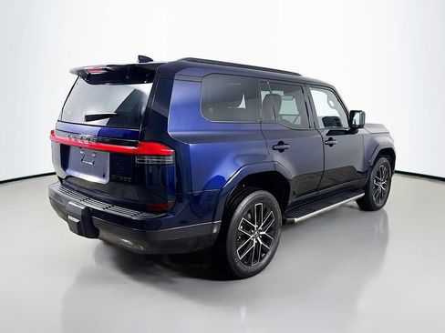 Used 2025 Lexus GX 550 550 Premium image 7