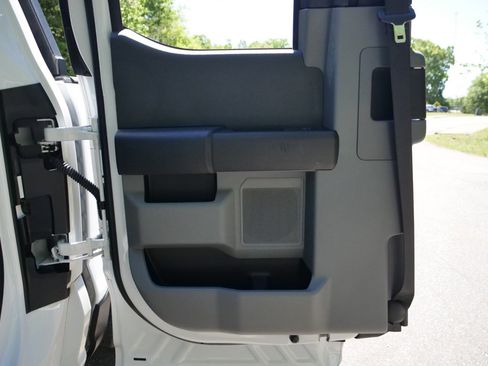 Used 2023 Ford F350 XL w/ XL Chrome Package image 23