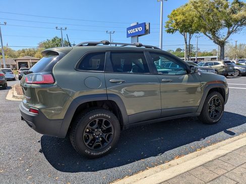 Used 2020 Jeep Cherokee Trailhawk w/ Technology Group image 6