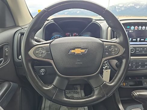 Used 2018 Chevrolet Colorado Z71 image 10
