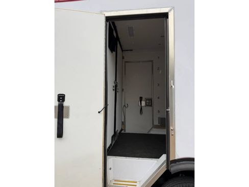 Used 2023 Ford E-350 and Econoline 350 Super Duty w/ Power Windows & Locks Group RWD image 9