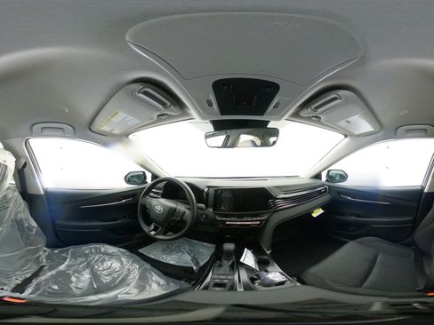 New 2026 Toyota Camry LE FWD image 33
