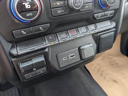 Used 2019 Chevrolet Silverado 1500 LT w/ All-Star Edition image 26