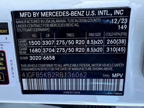 Used 2024 Mercedes-Benz GLE 450 4MATIC image 30