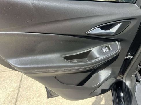 Used 2020 Buick Encore GX Essence w/ Experience Buick Package image 20