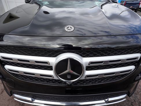 Used 2023 Mercedes-Benz GLB 250 4MATIC w/ Premium Package image 57