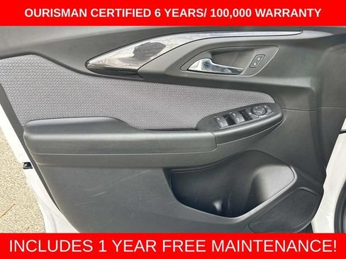 Used 2023 Chevrolet TrailBlazer LT w/ Convenience Package AWD/4WD image 21