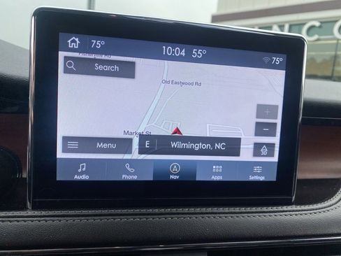 Used 2022 Lincoln Corsair Reserve w/ Equipment Group 201A image 8