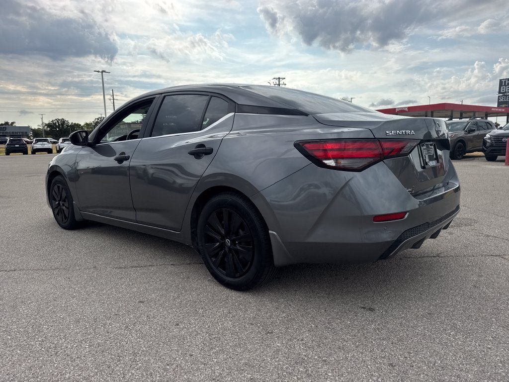 Used 2024 Nissan Sentra S FWD image 4