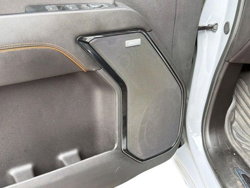 Used 2024 GMC Sierra 2500 AT4 w/ AT4 Premium Plus Package image 25