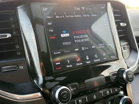 Used 2019 RAM 1500 Laramie RWD image 24