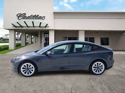 Used 2021 Tesla Model 3 Long Range image 2