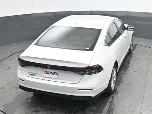 Used 2024 Honda Accord LX image 30