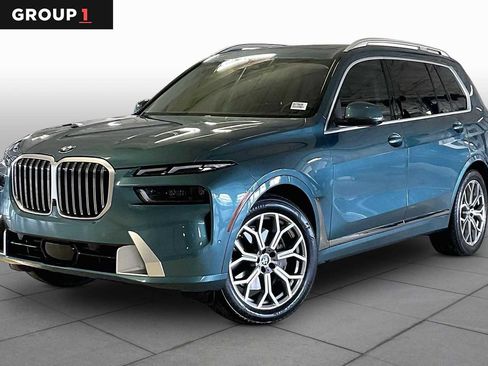 Certified 2025 BMW X7 xDrive40i image 1