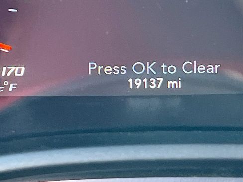 Used 2019 Dodge Challenger R/T Scat Pack w/ T/A Package image 12