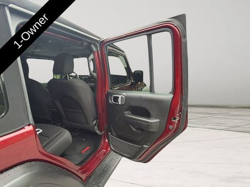 Used 2021 Jeep Wrangler Unlimited Sport AWD/4WD image 17