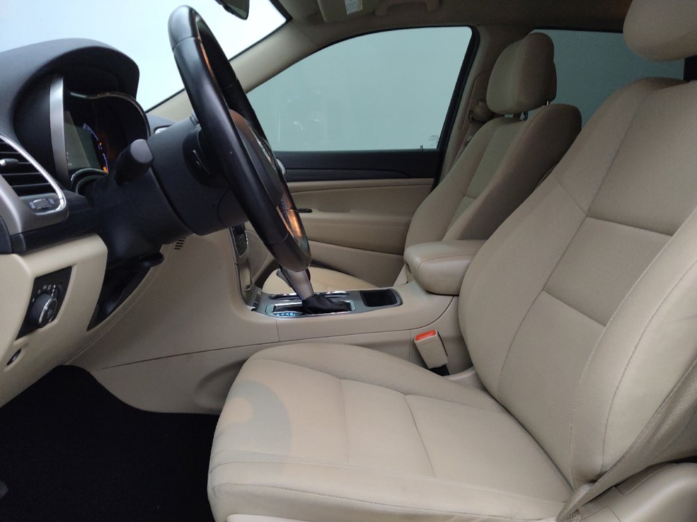 Used 2021 Jeep Grand Cherokee Laredo RWD image 17