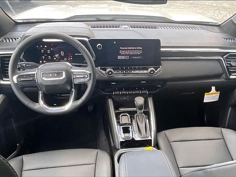 New 2026 GMC Canyon Elevation w/ Convenience Package image 5