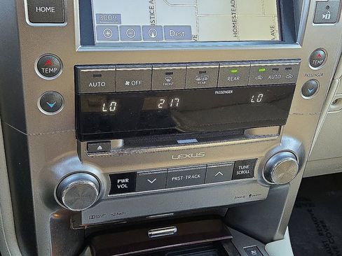 Used 2019 Lexus GX 460 Premium image 26