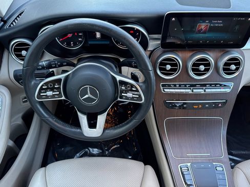 Used 2020 Mercedes-Benz GLC 300 image 15