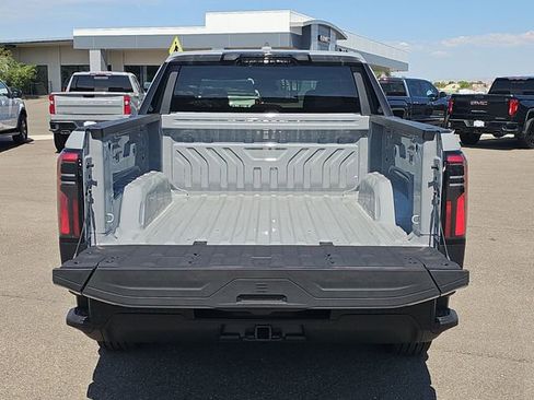 New 2026 GMC Sierra EV Elevation image 24