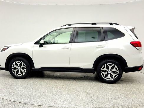 Used 2022 Subaru Forester Premium w/ Popular Package #1 AWD/4WD image 8