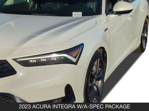 Used 2023 Acura Integra A-Spec image 10