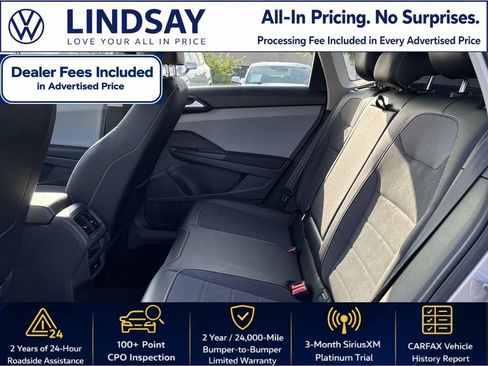 Used 2023 Volkswagen Taos SE w/ Panoramic Sunroof Package FWD image 12