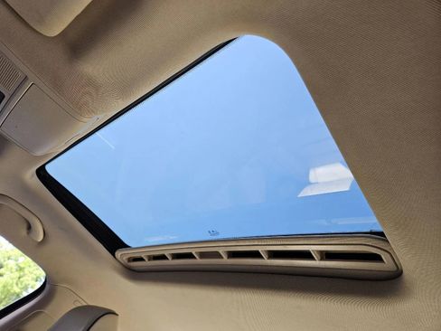 Used 2018 Volkswagen Passat 2.0T SE image 10