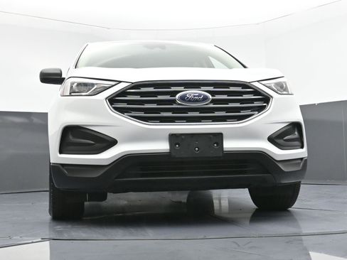 Used 2021 Ford Edge SE image 23