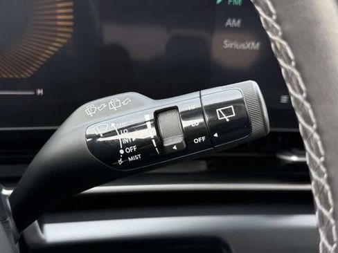 Used 2026 Kia Carnival FWD image 24