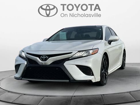Used 2018 Toyota Camry XSE w/ Audio Package FWD image 1