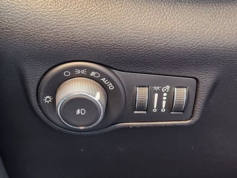 Certified 2024 Jeep Compass Trailhawk AWD/4WD image 23
