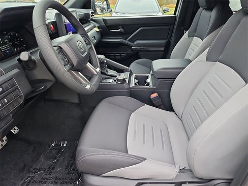 New 2025 Toyota Tacoma TRD Sport image 19