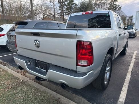 Used 2014 RAM 1500 Express image 12