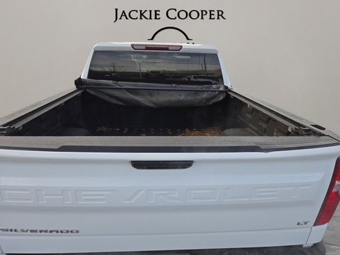 Used 2020 Chevrolet Silverado 1500 LT w/ Remote Start Package image 31