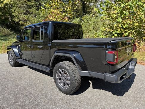 Used 2021 Jeep Gladiator Overland w/ Popular Equipment Package image 10