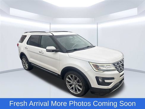 Used 2016 Ford Explorer Limited AWD/4WD image 5