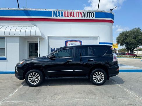 Used 2018 Lexus GX 460 Premium w/ Premium Package AWD/4WD image 11