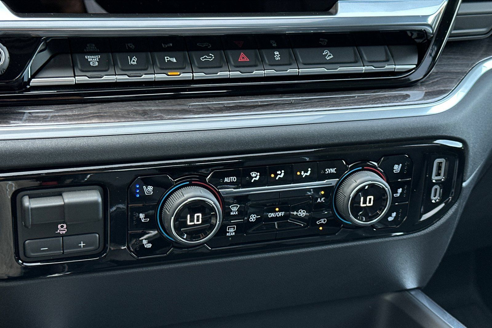 New 2026 Chevrolet Silverado 2500 LTZ AWD/4WD image 20