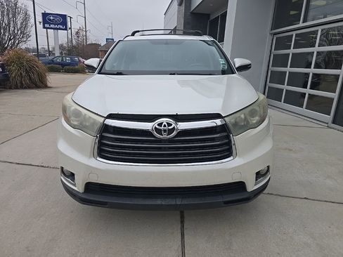 Used 2016 Toyota Highlander Limited image 4