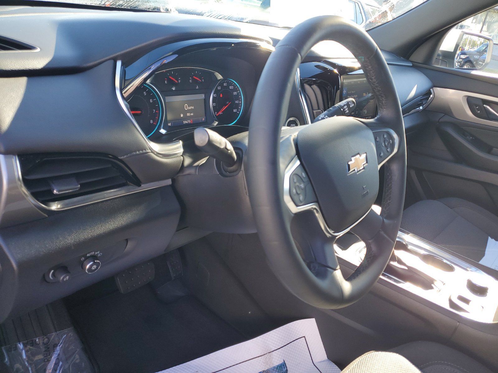 Used 2024 Chevrolet Traverse LT AWD/4WD image 19