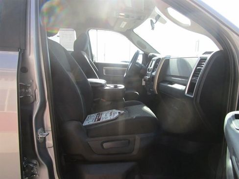 Used 2019 RAM 1500 Classic Warlock image 23