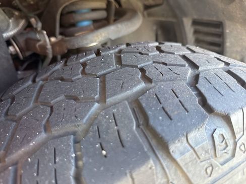 Used 2021 Toyota Tacoma TRD Off-Road w/ Technology Package RWD image 13