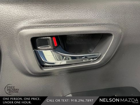 Used 2022 Toyota Tacoma TRD Off-Road image 36