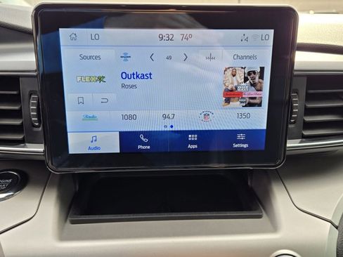 Certified 2022 Ford Explorer XLT w/ Equipment Group 202A image 14